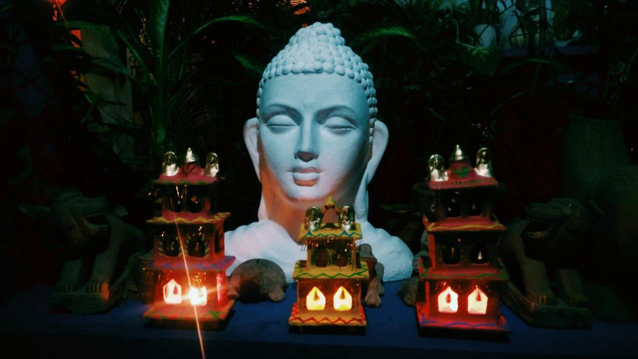 The Coral House Homestay By The Taj Agra  Εξωτερικό φωτογραφία